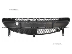 Решетка в бампер (центральная)