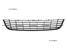 Решетка в бампер (центральная)