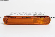 Указатель поворота в бампер (правый) желтый