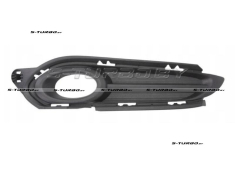 Решетка в бампер (правая) с отв. под противотуманку, 2015-2018