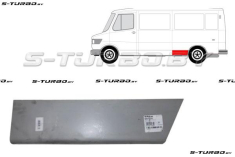 Крыло заднее (левое) нижняя часть, перед колесом, средняя  / длинная база (66 см длина изделия) заводской штамп