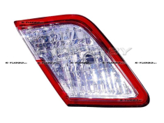 Задний фонарь (левый) внутренний