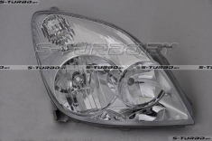 Передняя фара (правая)