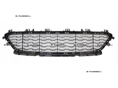 Решетка в бампер (центральная) для версии sport