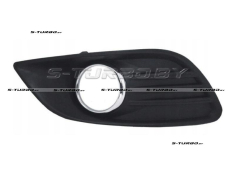 Решетка в бампер (левая) с хром. рамкой, c отв. под противотуманку