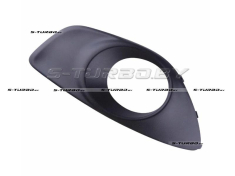 Решетка в бампер (правая) текстурная, с отв. под противотуманку