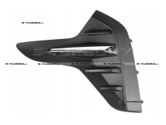 Решетка в бампер (левая) без отв. под парктроник, без отв. под противотуманку