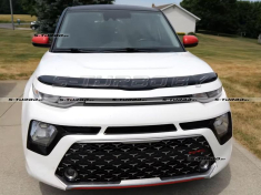 Дефлектор капота