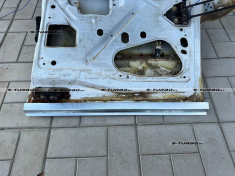 Дверь задняя (левая=правая) распашная, внутренняя часть, ремкомплект