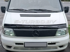 Дефлектор капота