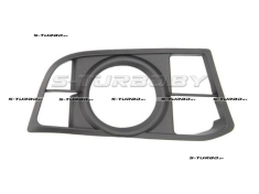 Решетка в бампер (правая) для версии m-pakiet