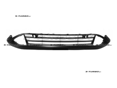 Решетка в бампер (центральная) с отв. под парктроники
