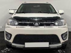 Дефлектор капота