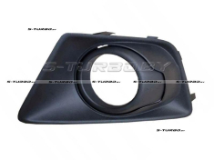 Решетка в бампер (левая) с отв. под противотуманку