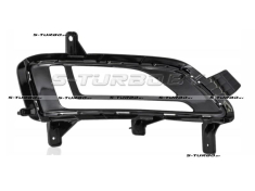 Решетка в бампер (правая) с отв. под противотуманку