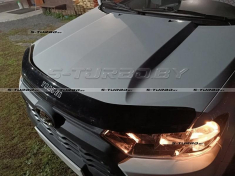 Дефлектор капота