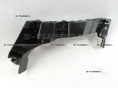 Кронштейн заднего бампера (правый)