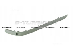 Молдинг заднего бампера (правый) с отв. под парктроник