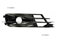 Решетка в бампер (правая) с отв. под противотуманку, с хромом, для версии с активным тепломатом