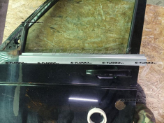 Дверь передняя либо задняя, вставка под стеклом (левая=правая) ремкомплект