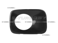 Решетка в бампер (правая) с отв. под противотуманку