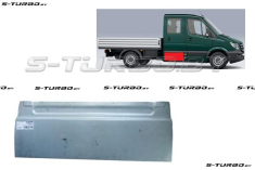 Дверь боковая задняя (правая) наружная часть, 32 см, дубль кабина, заводской штамп