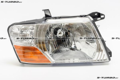 Передняя фара (правая)