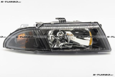 Передняя фара (правая) темная