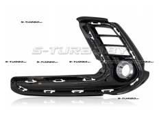 Решетка в бампер (левая) с отв. под противотуманку