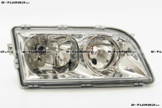 Передняя фара (правая) хром