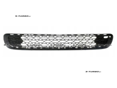 Решетка в бампер (центральная)