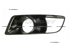 Решетка в бампер (левая) с отв. под противотуманку