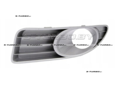 Решетка в бампер (левая) серая, с отв. под противотуманку