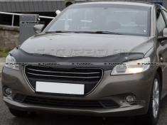 Дефлектор капота