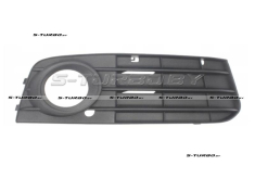 Решетка в бампер (правая) с отв. под противотуманку