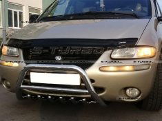 Дефлектор капота