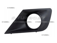 Решетка в бампер (левая) с отв. под противотуманку