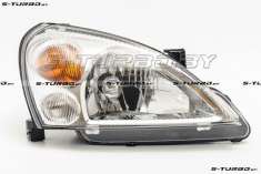 Передняя фара (правая)