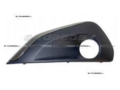 Решетка в бампер (левая) c отв. под противотуманку, с черной накладкой