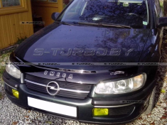 Дефлектор капота