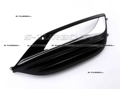 Решетка в бампер (правая) с отв. под противотуманку, с хром. накладкой