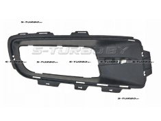 Рамка противотуманной фары (правая)