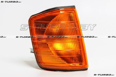 Указатель поворота (правый) желтый