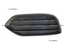 Решетка в бампер (левая) без отв. под противотуманку, 2019-2021