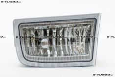 Противотуманная фара (правая)