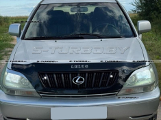 Дефлектор капота