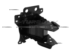 Кронштейн усилителя переднего бампера (правый)