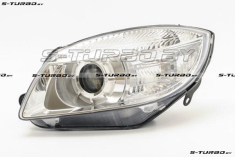 Передняя фара (левая) с линзой