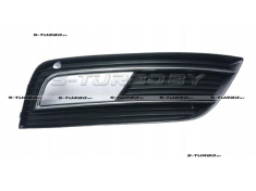 Решетка в бампер (правая) с отв. под противотуманку, с хромом