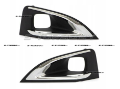 Решетки в бампер (левая+правая) с отв. под противотуманку, с хром. накладкой, верхние